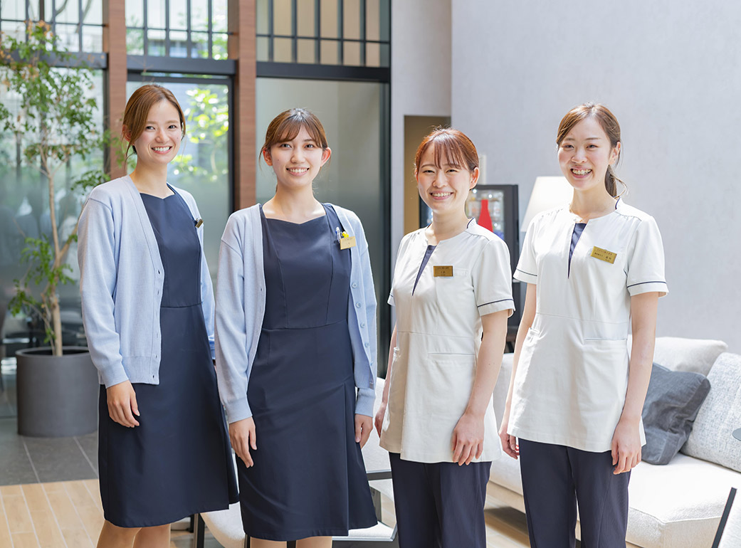 スタッフ